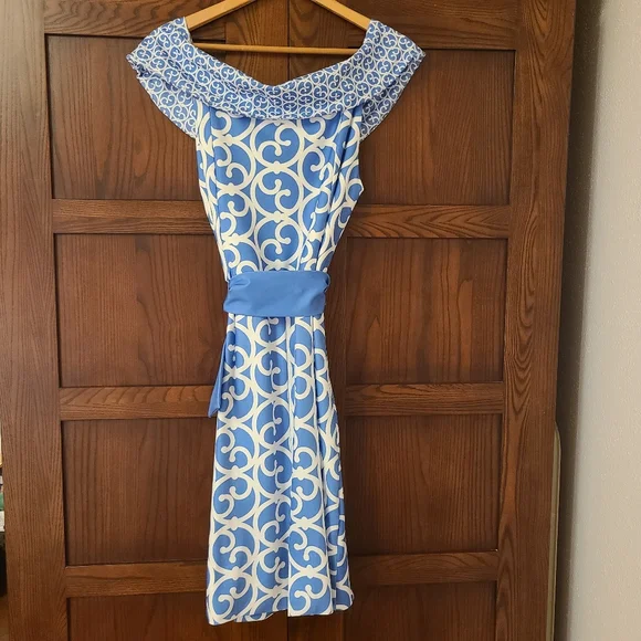Gretchen Scott Heavens Gate Off Shoulder Belted Dress Blue White Size Large - Picture 7 of 7